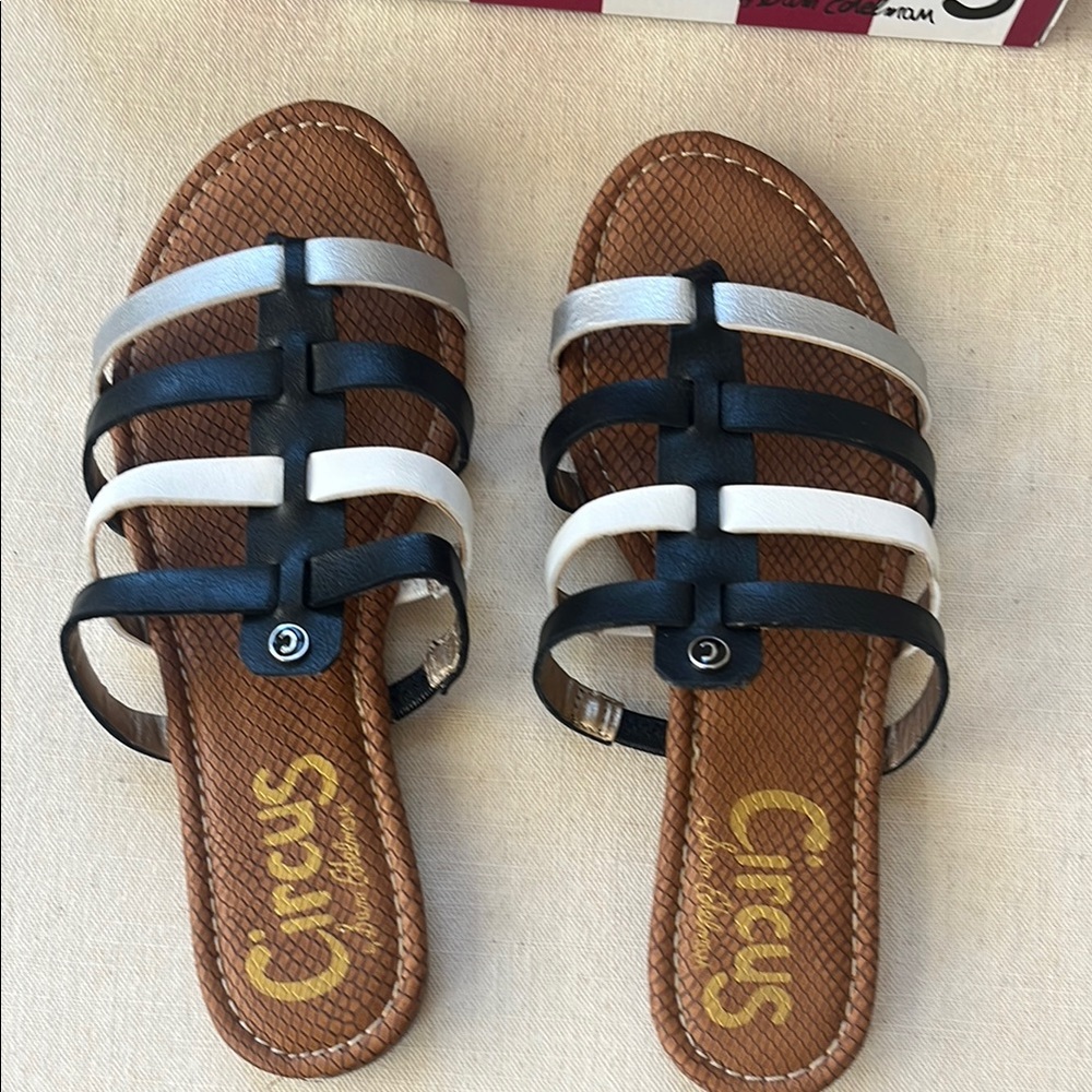Circus by Sam Edelman Black and White Sandals